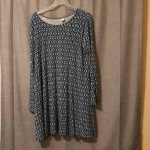 Long sleeves patterned dress-never worn